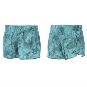 Huk Dock shorts